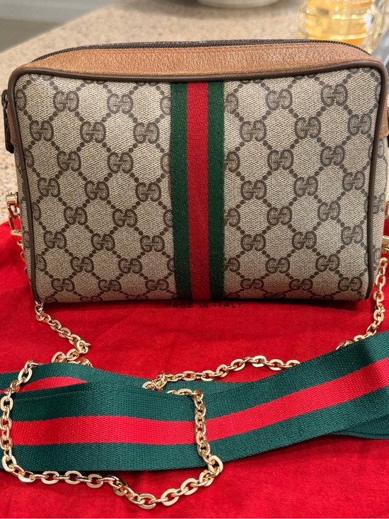 Gucci Handbags - 🔥🔥 VINTAGE GUCCI LEATHER GG SHERRY LINECROSSBODY/ POUCH/ CLUTCH 🔥🔥